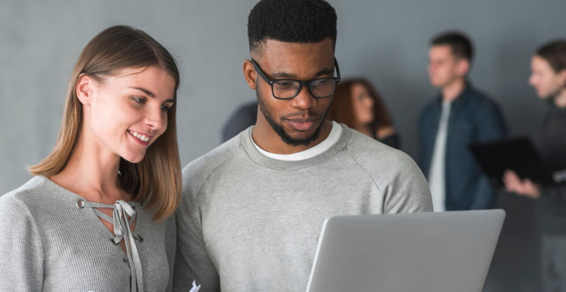 Analyse financière industrielle et tendances économiques sectorielles
